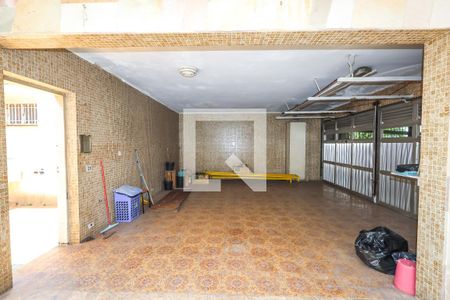 Casa à venda com 380m², 5 quartos e 4 vagasGaragem