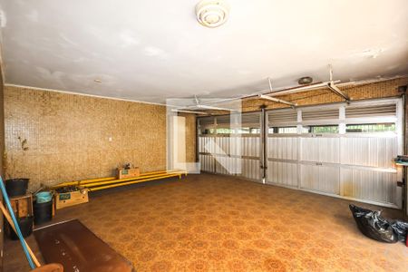 Casa à venda com 380m², 5 quartos e 4 vagasGaragem