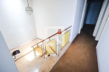 Casa à venda com 380m², 5 quartos e 4 vagasHall superior