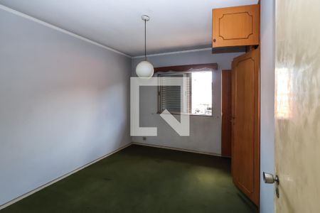 Casa à venda com 380m², 5 quartos e 4 vagasQuarto 2