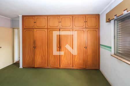 Casa à venda com 380m², 5 quartos e 4 vagasQuarto 4