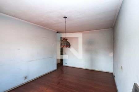 Casa à venda com 380m², 5 quartos e 4 vagasSuíte 1