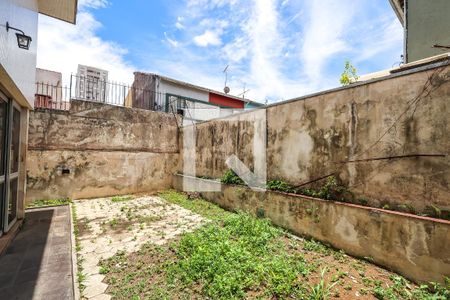 Casa à venda com 380m², 5 quartos e 4 vagasQuintal 2