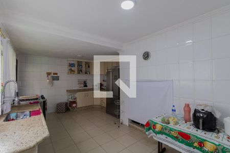 Casa à venda com 200m², 3 quartos e 2 vagas Casa à venda com 200m², 3 quartos e 2 vagasCozinha