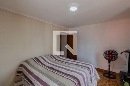 Casa à venda com 200m², 3 quartos e 2 vagas Casa à venda com 200m², 3 quartos e 2 vagasQuarto 3