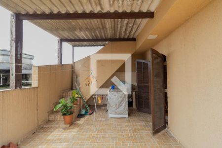 Casa à venda com 200m², 3 quartos e 2 vagas Casa à venda com 200m², 3 quartos e 2 vagasÁrea de Serviço
