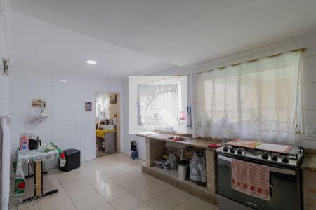 Casa à venda com 200m², 3 quartos e 2 vagas Casa à venda com 200m², 3 quartos e 2 vagasCozinha