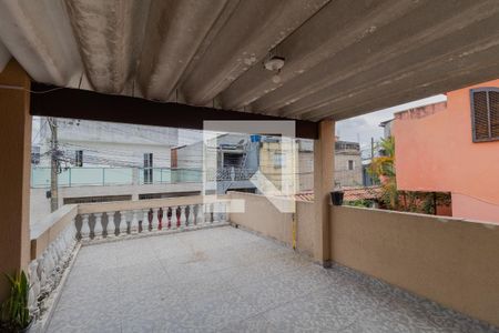 Casa à venda com 200m², 3 quartos e 2 vagas Casa à venda com 200m², 3 quartos e 2 vagasVaranda Quarto 3