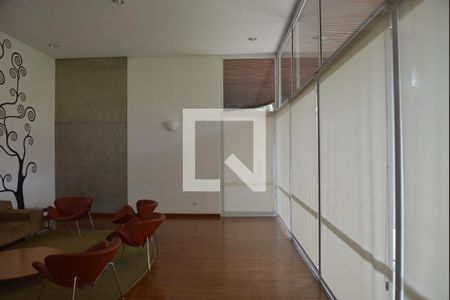 Apartamento para alugar com 440m², 6 quartos e 4 vagasÁrea comum - Salão de festas