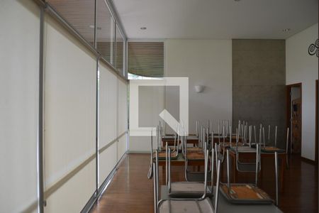 Apartamento para alugar com 440m², 6 quartos e 4 vagasÁrea comum - Salão de festas