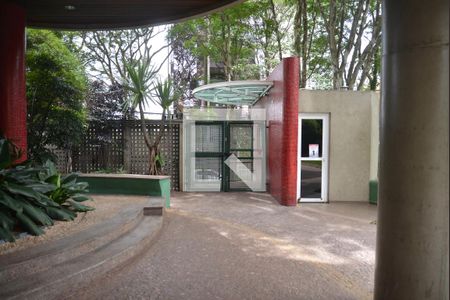 Apartamento para alugar com 440m², 6 quartos e 4 vagasPortaria