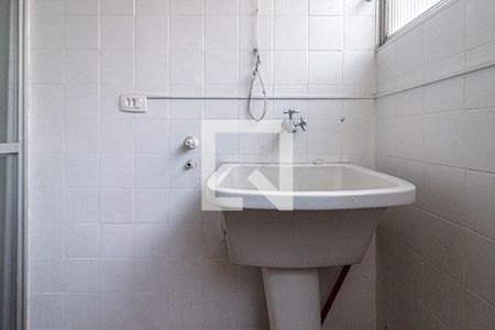 Casa de condomínio à venda com 63m², 2 quartos e 1 vaga Casa de condomínio à venda com 63m², 2 quartos e 1 vagaárea de serviço