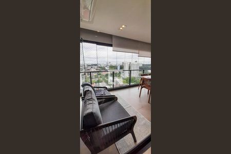 Apartamento à venda com 115m², 3 quartos e 3 vagasVaranda da Suíte 2