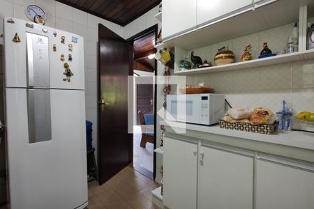 Casa de condomínio à venda com 203m², 3 quartos e 3 vagasCozinha - Armários