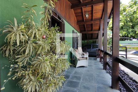 Casa de condomínio à venda com 203m², 3 quartos e 3 vagasVaranda 