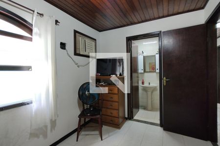 Casa de condomínio à venda com 203m², 3 quartos e 3 vagasQuarto 1 - Suíte 