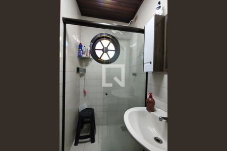 Casa de condomínio à venda com 203m², 3 quartos e 3 vagasBanheiro da Suíte