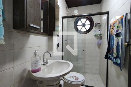 Casa de condomínio à venda com 203m², 3 quartos e 3 vagasBanheiro Social