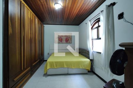 Casa de condomínio à venda com 203m², 3 quartos e 3 vagasQuarto 1 - Suíte 