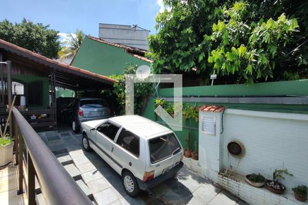 Casa de condomínio à venda com 203m², 3 quartos e 3 vagasGaragem