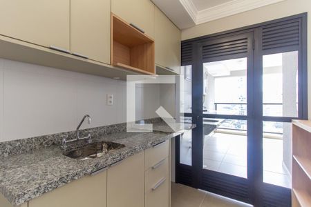 Apartamento à venda com 81m², 2 quartos e 2 vagasCozinha