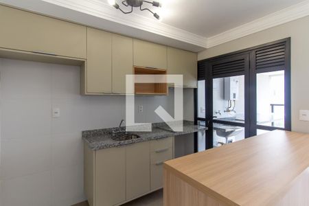 Apartamento à venda com 81m², 2 quartos e 2 vagasCozinha