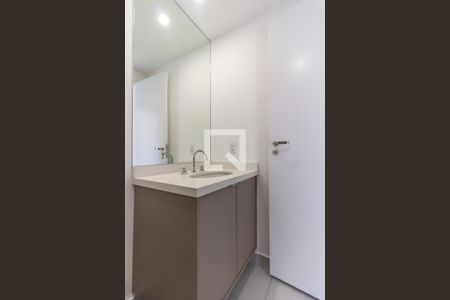 Apartamento à venda com 81m², 2 quartos e 2 vagasBanheiro Social