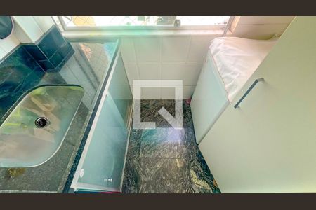 Apartamento à venda com 77m², 3 quartos e 1 vaga Apartamento à venda com 77m², 3 quartos e 1 vagaÁrea de Serviço