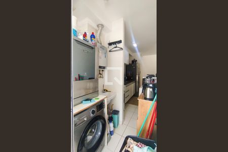 Apartamento para alugar com 80m², 3 quartos e 2 vagas Apartamento para alugar com 80m², 3 quartos e 2 vagasCozinha e Área de Serviço