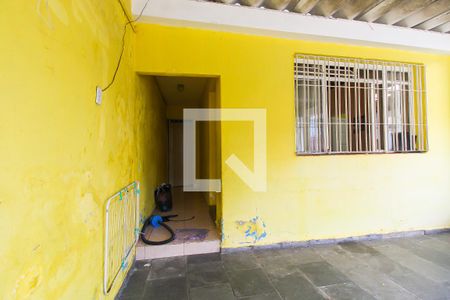 Casa à venda com 250m², 4 quartos e 3 vagas Casa à venda com 250m², 4 quartos e 3 vagasGaragem