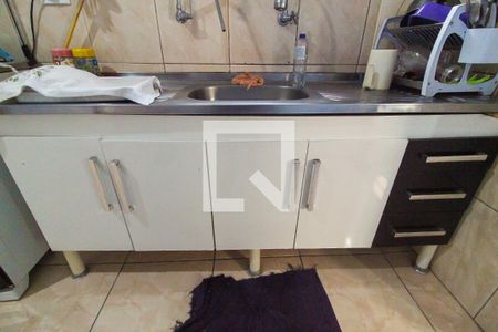 Casa à venda com 250m², 4 quartos e 3 vagas Casa à venda com 250m², 4 quartos e 3 vagasCozinha