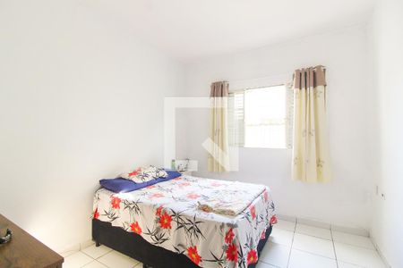 Casa à venda com 250m², 4 quartos e 3 vagas Casa à venda com 250m², 4 quartos e 3 vagasQuarto 3