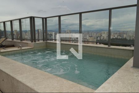 Apartamento à venda com 104m², 2 quartos e 2 vagasPiscina