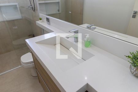 Casa de condomínio à venda com 360m², 5 quartos e 4 vagasBanheiro da suíte 3