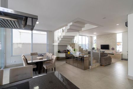 Sala de casa de condomínio à venda com 5 quartos, 360m² em Swiss Park, Campinas