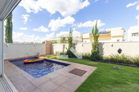 Casa de condomínio à venda com 360m², 5 quartos e 4 vagasQuintal com piscina