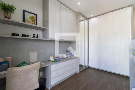 Casa de condomínio à venda com 360m², 5 quartos e 4 vagasQuarto da suíte 3