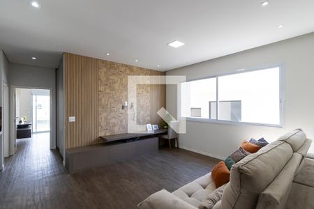 Casa de condomínio à venda com 360m², 5 quartos e 4 vagasHall das suítes e sala de TV