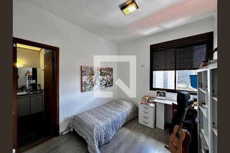 Apartamento à venda com 195m², 4 quartos e 4 vagasSuíte 2