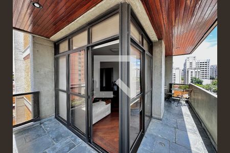 Apartamento à venda com 195m², 4 quartos e 4 vagasSacada