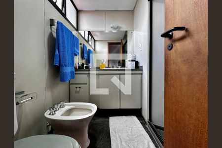 Apartamento à venda com 195m², 4 quartos e 4 vagasSuíte 3