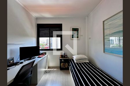 Apartamento à venda com 195m², 4 quartos e 4 vagasQuarto 4