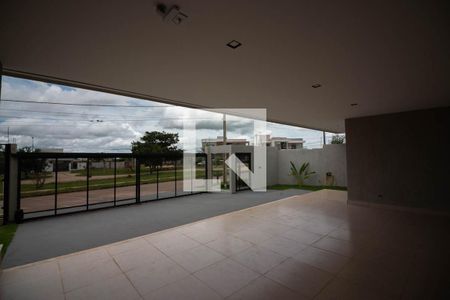 Entrada - Garagem de casa para alugar com 5 quartos, 500m² em Setor Habitacional Jardim Botânico (Lago Sul), Brasília