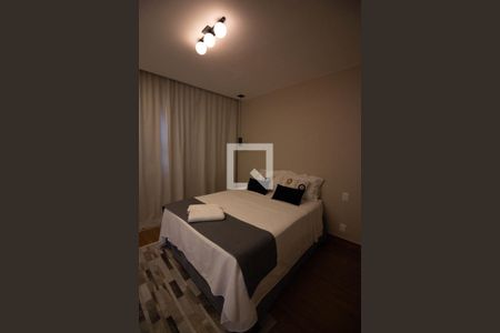 Casa para alugar com 500m², 5 quartos e 6 vagasQuarto 2