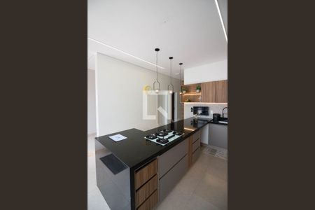 Casa para alugar com 500m², 5 quartos e 6 vagasCozinha