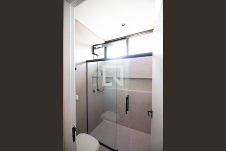 Casa para alugar com 500m², 5 quartos e 6 vagasBanheiro - Quarto 1
