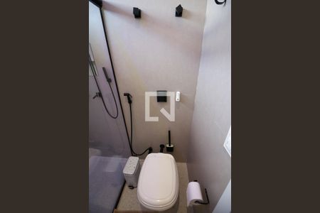Casa para alugar com 500m², 5 quartos e 6 vagasQuarto 3 - Banheiro