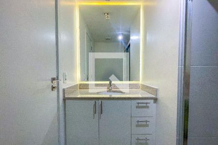 Apartamento para alugar com 66m², 2 quartos e 1 vaga Apartamento para alugar com 66m², 2 quartos e 1 vagaBanheiro