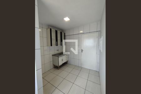 Apartamento para alugar com 52m², 2 quartos e 1 vaga Apartamento para alugar com 52m², 2 quartos e 1 vagaCozinha e Área de Serviço