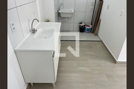 Apartamento para alugar com 36m², 2 quartos e sem vagaCozinha e Área de Serviço